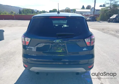 2017 Ford Escape Se из США, поврежденный, VIN 1FMCU9GD9HUD63802